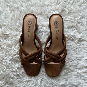 Bella Vita Carmen Heeled Slide Sandal Brown Suede New In Box Size 6.5 Narrow